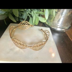 GOLD LEAF BRACELET